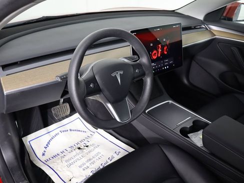 Used 2023 Tesla Model 3 Standard Range image 24