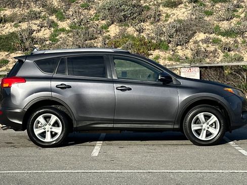 Used 2014 Toyota RAV4 Limited image 6