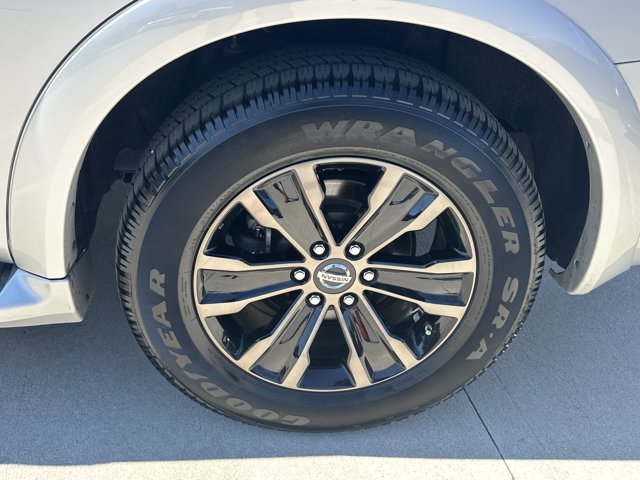 Used 2019 Nissan Armada Platinum w/ Captain's Chairs Package RWD image 38
