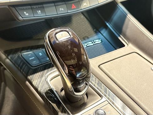 Used 2023 Cadillac CT5 Luxury image 16