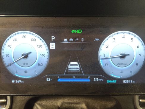 Used 2024 Hyundai Elantra SEL FWD image 23