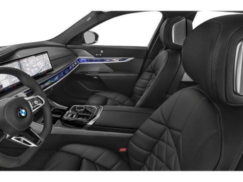 Used 2024 BMW 740i RWD image 12