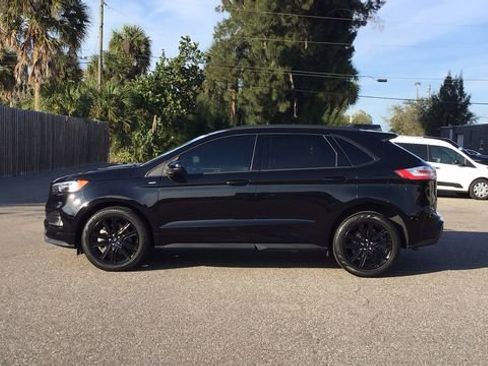 Certified 2024 Ford Edge ST-Line image 8