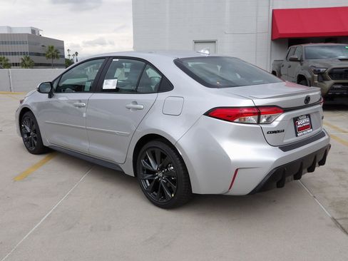 New 2026 Toyota Corolla SE image 4