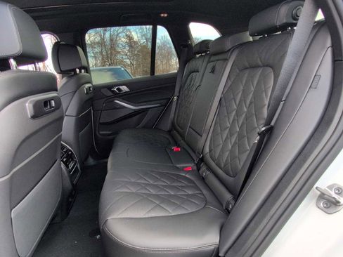 New 2026 BMW X5 M60i w/ Climate Comfort Package image 20