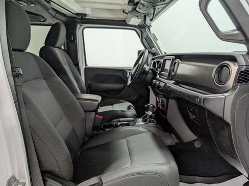 Used 2019 Jeep Wrangler Unlimited Sport S image 21