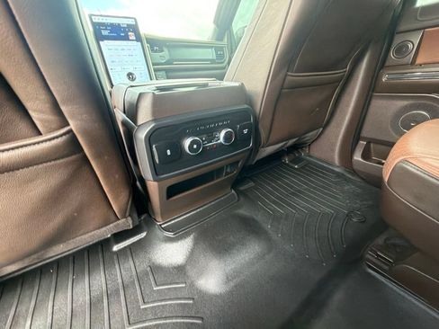 Used 2022 Ford Expedition King Ranch AWD/4WD image 32