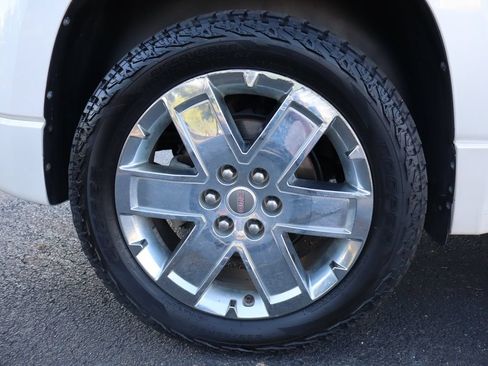 Used 2013 GMC Acadia Denali AWD/4WD image 41