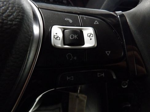 Used 2021 Volkswagen Passat 2.0T S FWD image 19