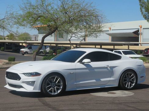 Used 2018 Ford Mustang GT image 1