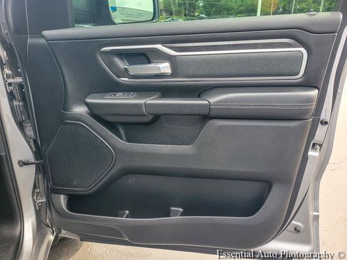 Used 2021 RAM 1500 Big Horn AWD/4WD image 25
