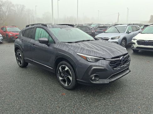 Used 2025 Subaru Crosstrek 2.5i Limited AWD/4WD image 3