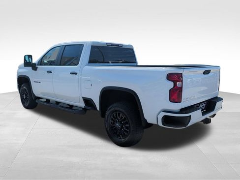 Used 2021 Chevrolet Silverado 2500 LT w/ Z71 Sport Edition AWD/4WD image 7