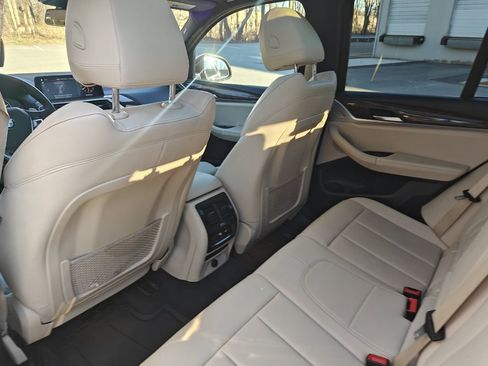 Used 2019 BMW X3 xDrive30i w/ Convenience Package AWD/4WD image 19