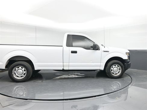 Used 2017 Ford F150 XL RWD image 4