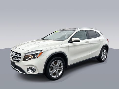 Used 2018 Mercedes-Benz GLA 250 4MATIC image 7