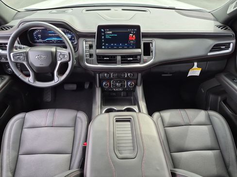 Used 2023 Chevrolet Suburban RST AWD/4WD image 27
