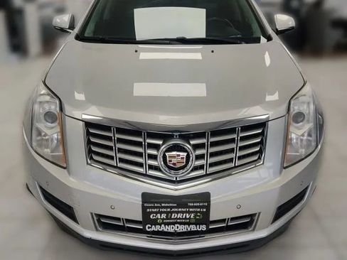 Used 2016 Cadillac SRX Luxury w/ Driver Awareness Package FWD image 2