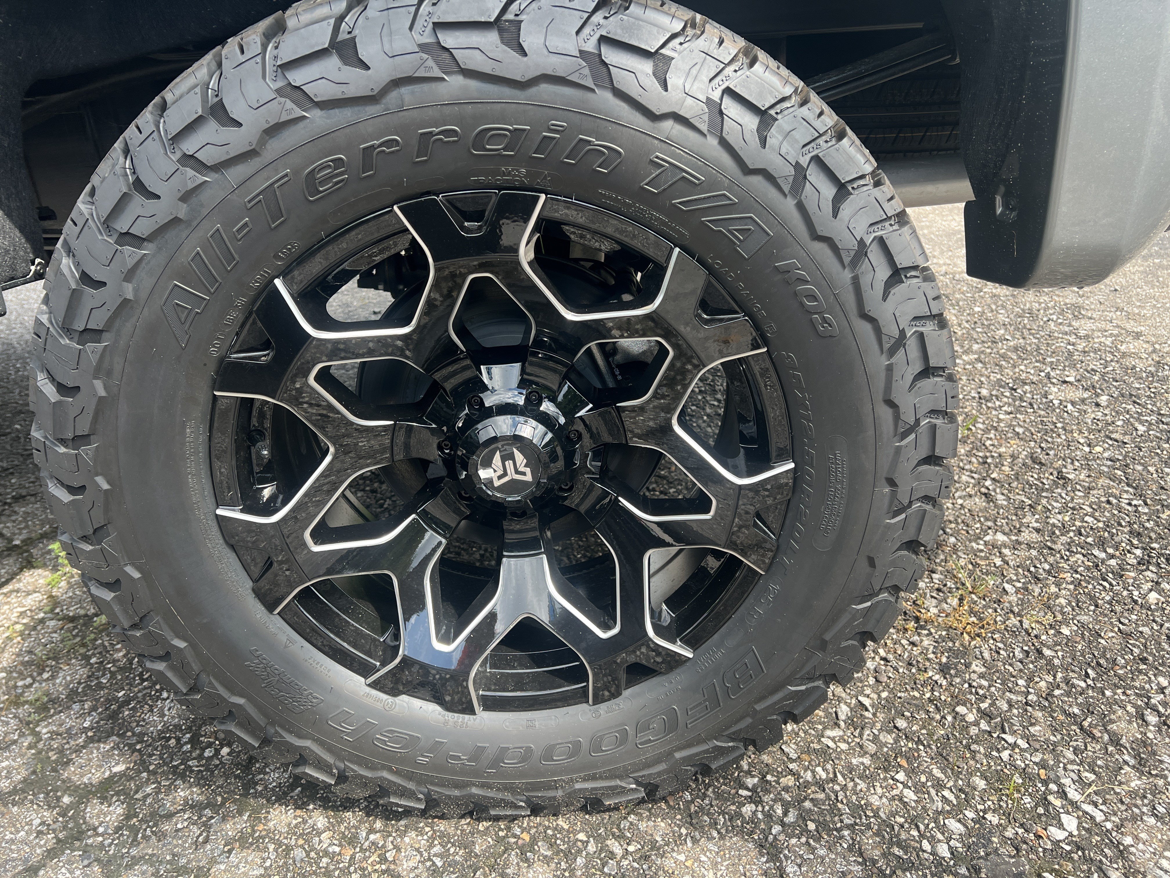 New 2026 Chevrolet Silverado 1500 RST AWD/4WD image 18