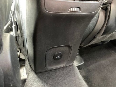 Used 2023 Ford Escape Platinum AWD/4WD image 19