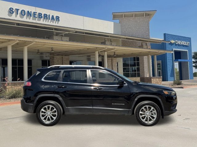 Used 2021 Jeep Cherokee Latitude Lux w/ Trailer Tow Group AWD/4WD image 4