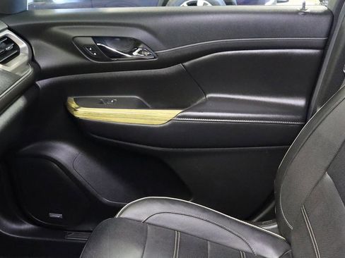 Used 2019 GMC Acadia Denali w/ Technology Package image 21