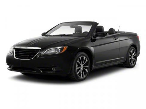 Used 2013 Chrysler 200 S image 4