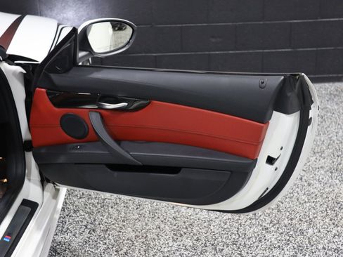 Used 2015 BMW Z4 sDrive35i image 39