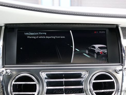 Used 2021 Rolls-Royce Wraith RWD image 45