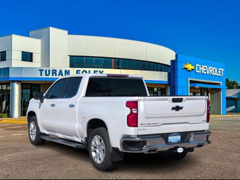 Used 2025 Chevrolet Silverado 1500 LTZ w/ Z71 Off-Road Package image 3