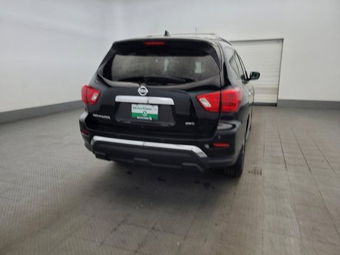 Used 2019 Nissan Pathfinder S AWD/4WD image 7
