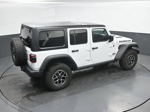 Used 2025 Jeep Wrangler Unlimited Rubicon AWD/4WD image 31