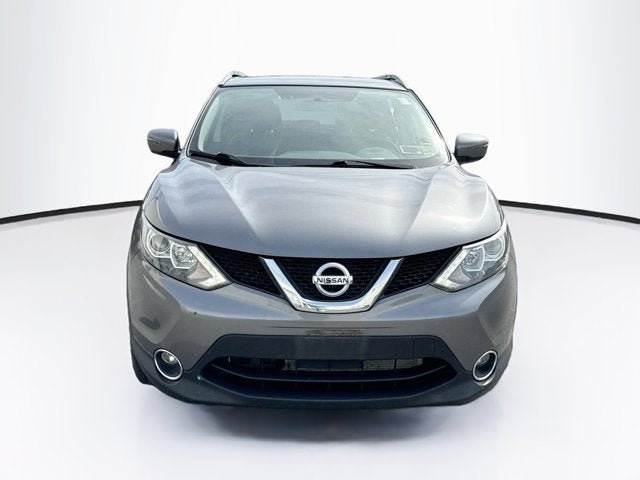 Certified 2017 Nissan Rogue Sport SV w/ SV Premium Package AWD/4WD image 2