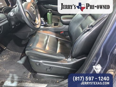 Used 2019 Jeep Grand Cherokee Limited image 8