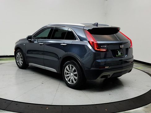 Used 2019 Cadillac XT4 Premium Luxury w/ Cold Weather Package FWD image 7