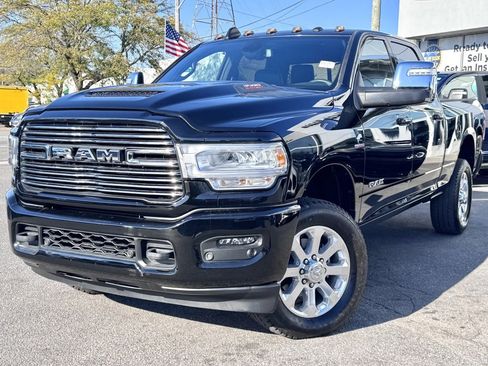 Used 2024 RAM 3500 Laramie w/ Sport Appearance Package image 3