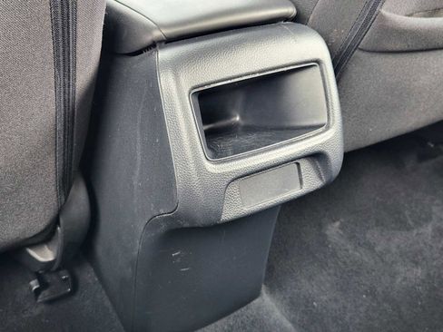 Certified 2023 Honda HR-V LX image 29