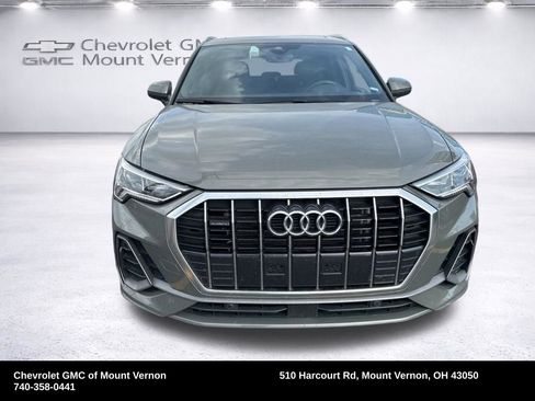 Used 2023 Audi Q3 2.0T Premium image 2