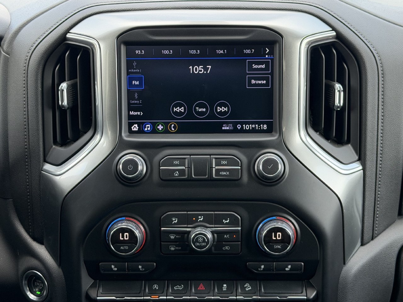 Used 2019 Chevrolet Silverado 1500 RST AWD/4WD image 16