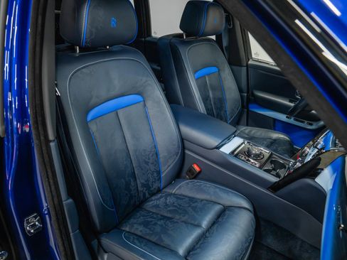 Used 2024 Rolls-Royce Cullinan Black Badge image 25