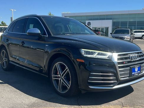 Used 2018 Audi SQ5 Premium Plus w/ S Sport Package AWD/4WD image 3