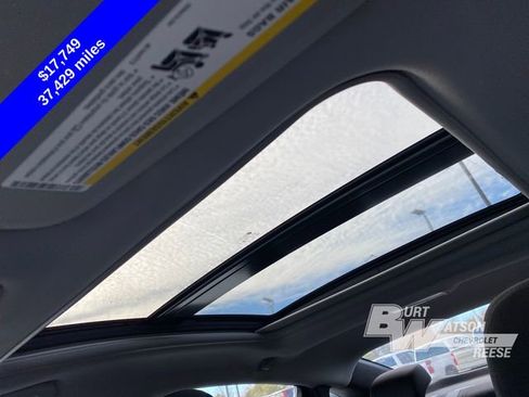 Used 2023 Chevrolet Malibu LT image 21