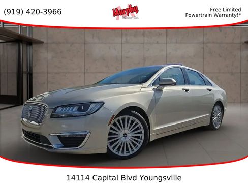 Used 2017 Lincoln MKZ Reserve FWD image 1