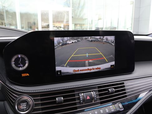 Used 2023 Lexus LS 500 F Sport image 20