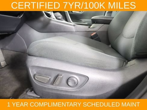 Used 2021 Toyota RAV4 XLE w/ Convenience Package AWD/4WD image 44