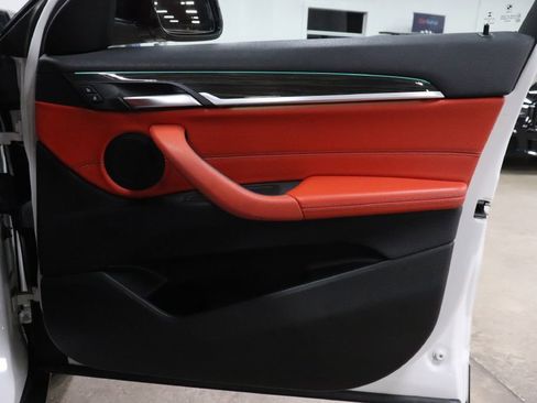 Used 2018 BMW X2 sDrive28i w/ M SportX Package image 24