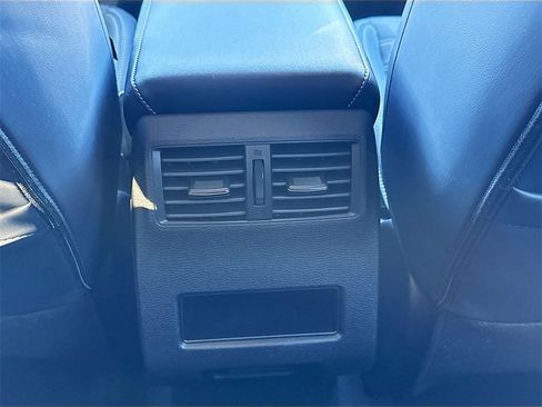 New 2026 Mitsubishi Outlander SE image 27