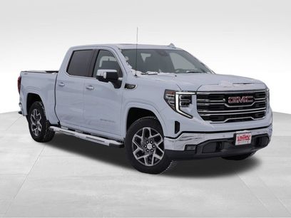 New 2026 GMC Sierra 1500 SLT w/ SLT Premium Plus Package
