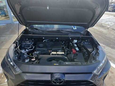 Used 2020 Toyota RAV4 LE image 20