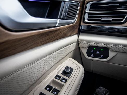 New 2026 Volkswagen Atlas SE AWD/4WD image 31